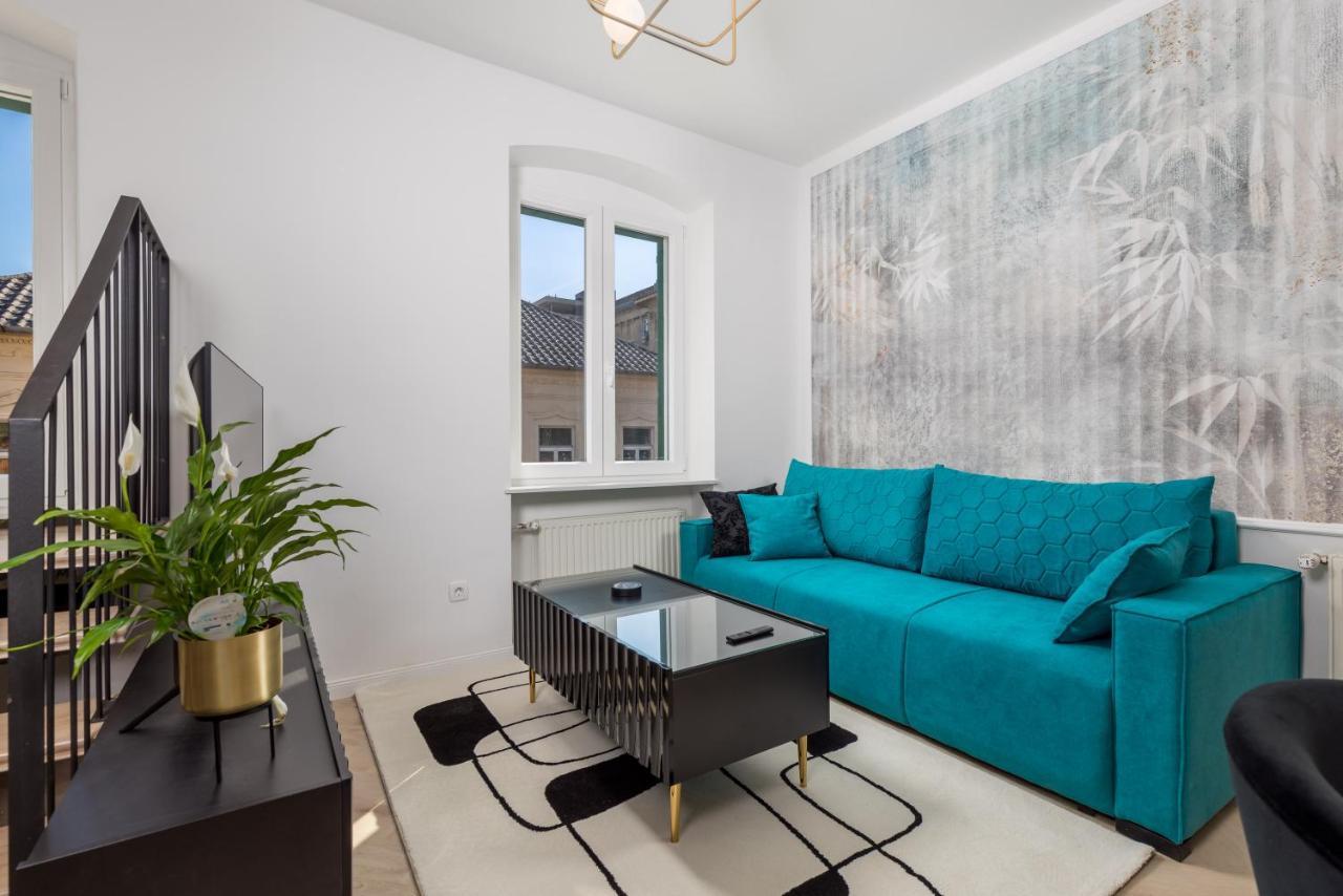 Apartments Madeleine ริเยกา ภายนอก รูปภาพ
