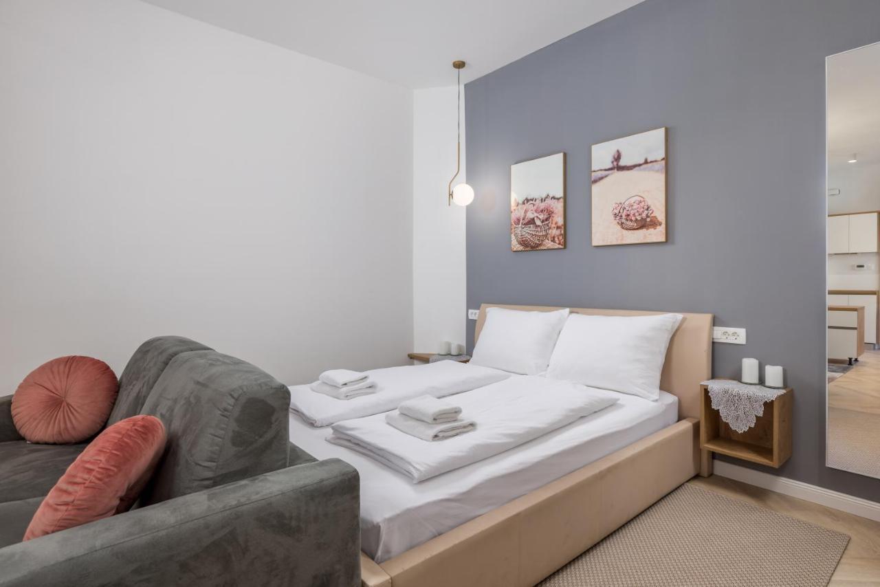 Apartments Madeleine ริเยกา ภายนอก รูปภาพ
